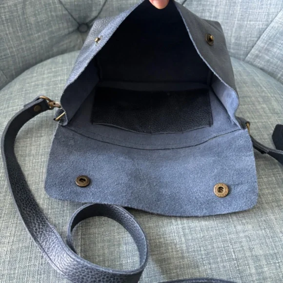 Joji & Co Fiber Fanny Pack, Navy - Picture 3 of 4